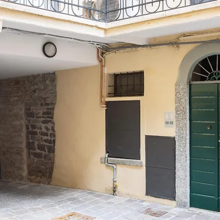 Апартаменты Duomo Luxury - House Of Travelers Комо