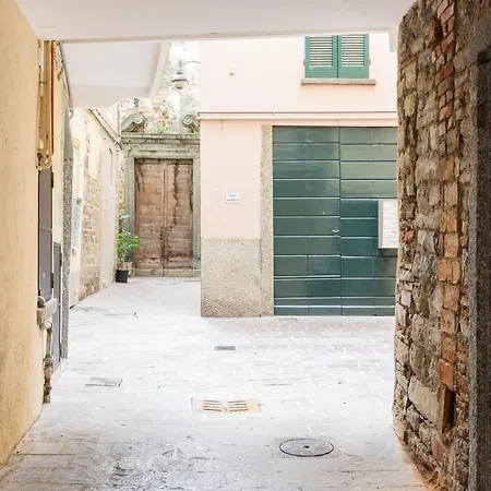 Duomo Luxury - House Of Travelers Апартаменты *